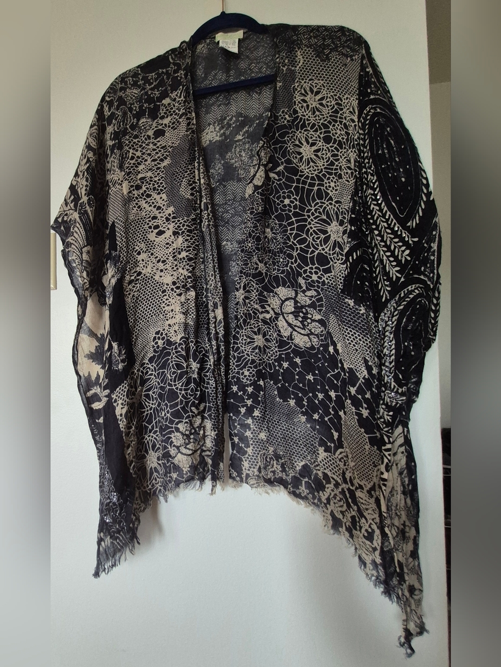 Anthropologie Petanu by Pashma Silk&Wool shawl Scarf Wrap Poncho OS